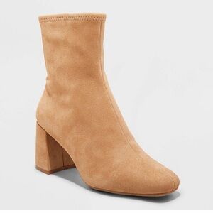 NWT A New Day Women’s Pippa Stretch Tan Suede Ankle Boots